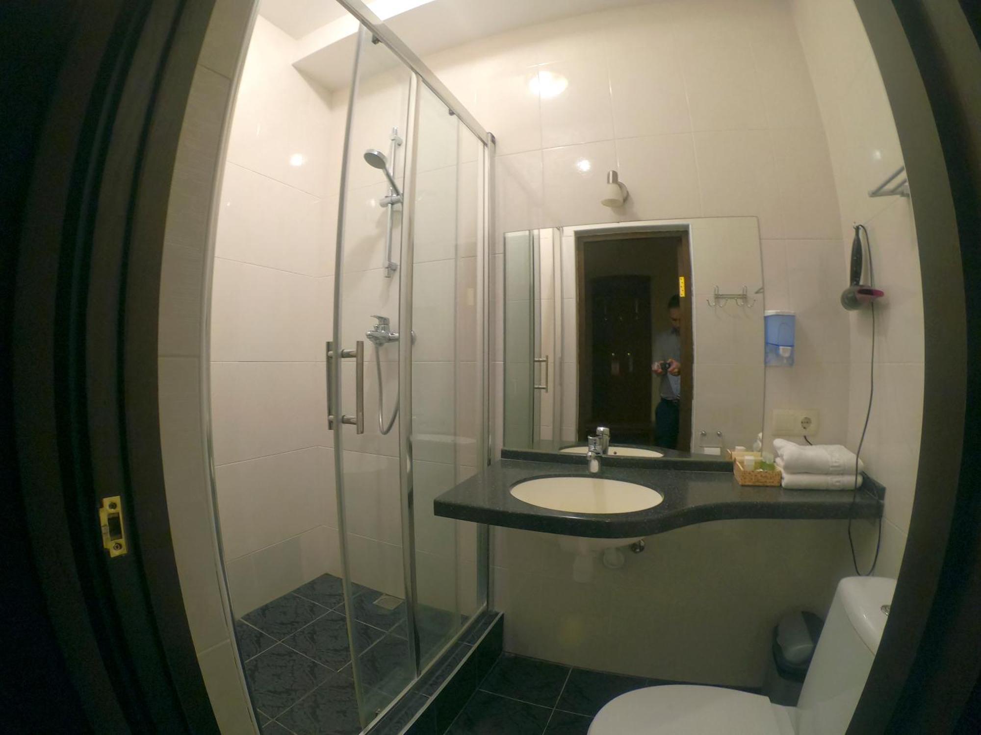 Hotel Lavilia Kiev Extérieur photo