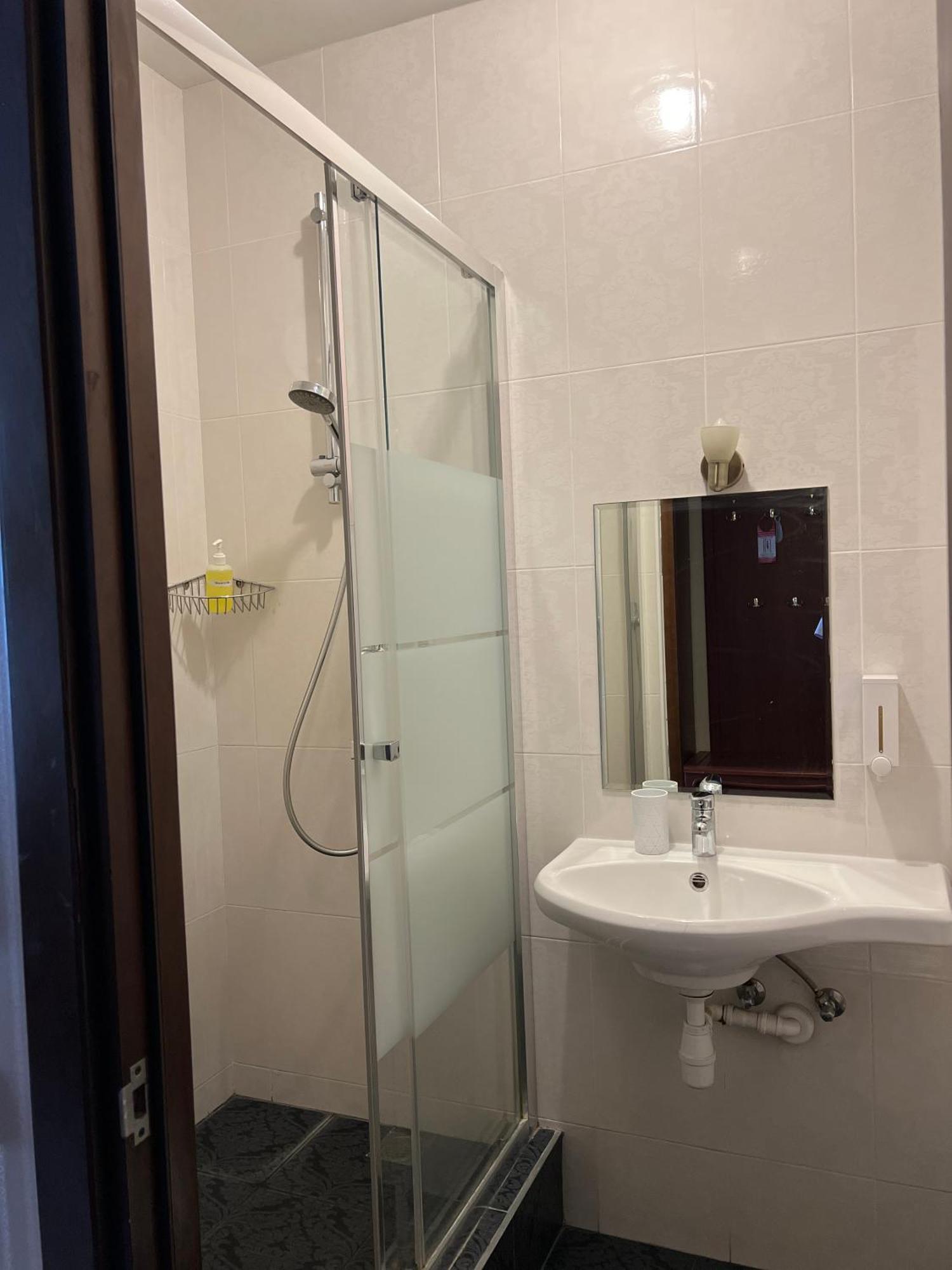 Hotel Lavilia Kiev Extérieur photo