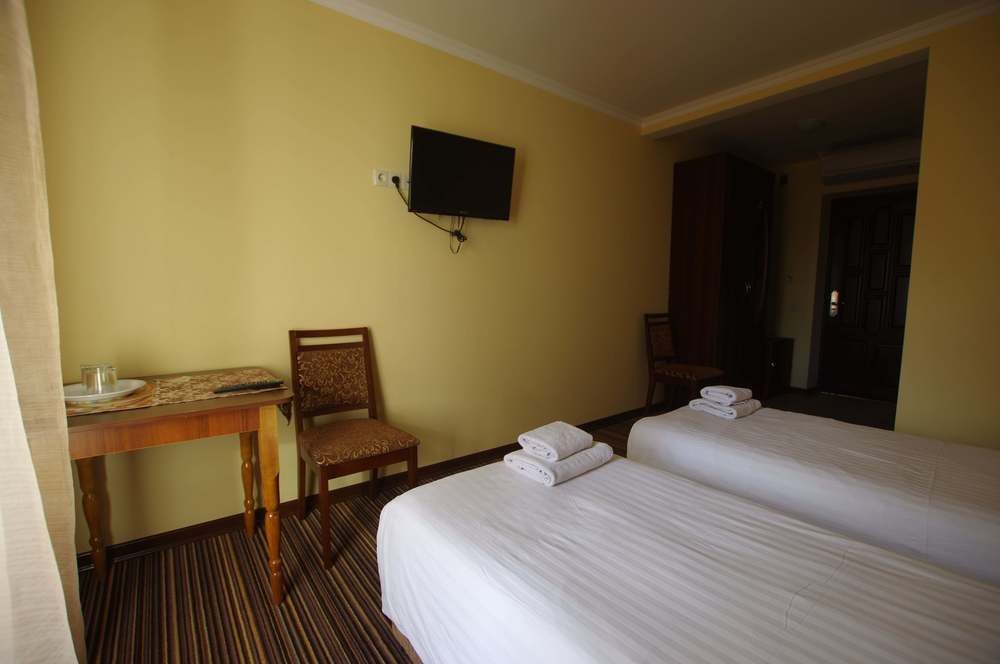 Hotel Lavilia Kiev Extérieur photo