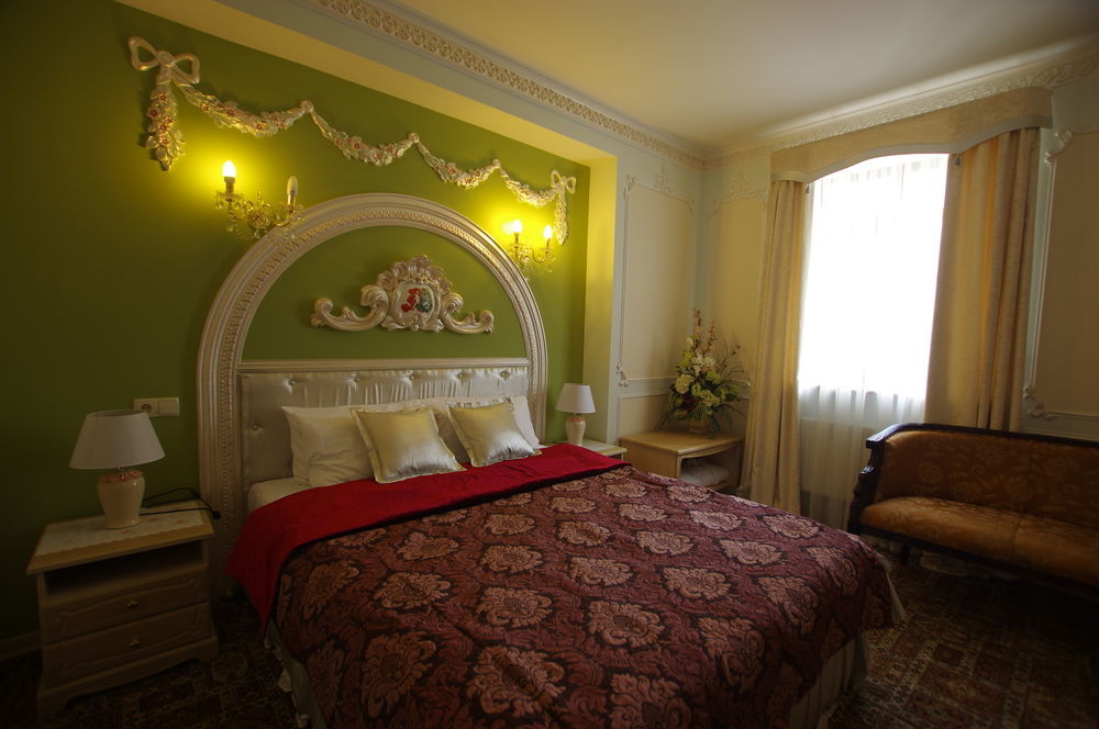Hotel Lavilia Kiev Extérieur photo